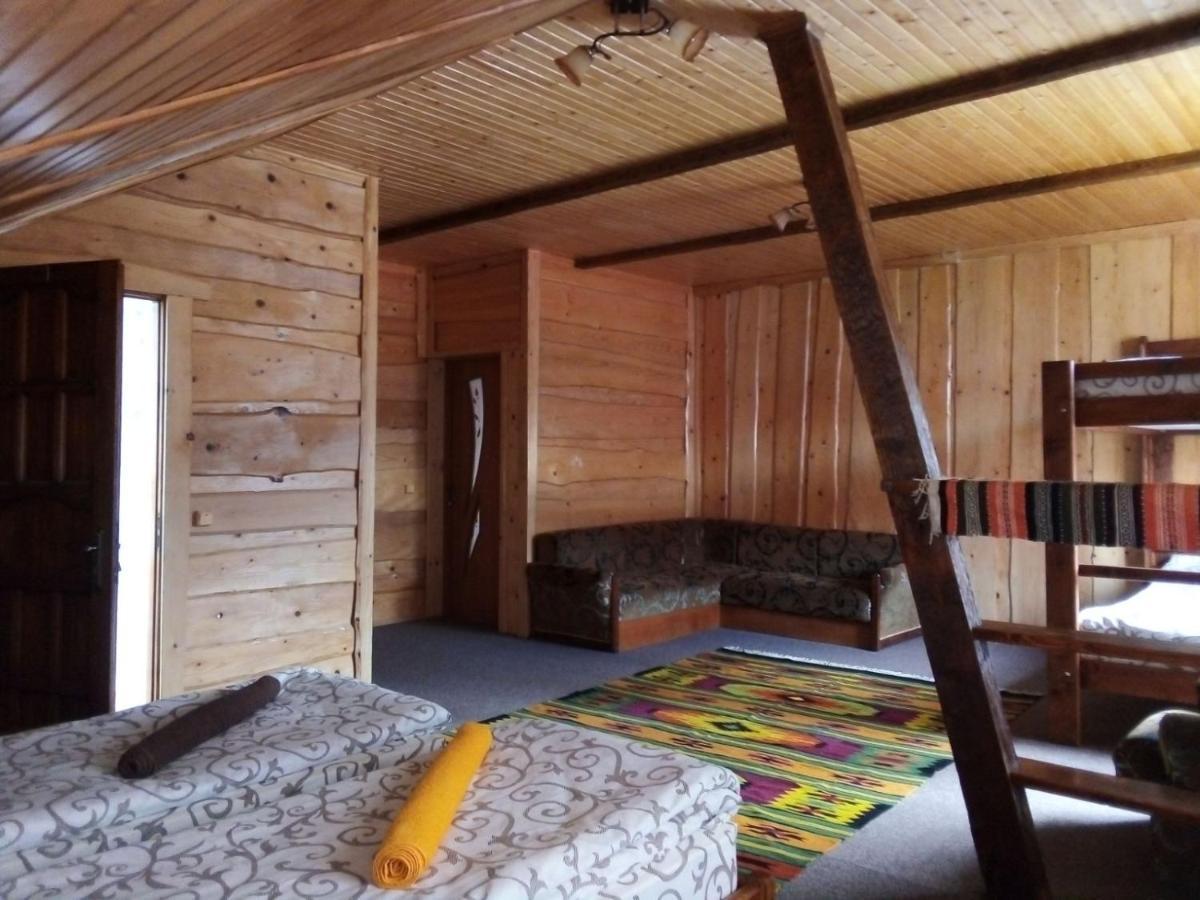 Guest House Mansarda Jaremtsje Eksteriør bilde