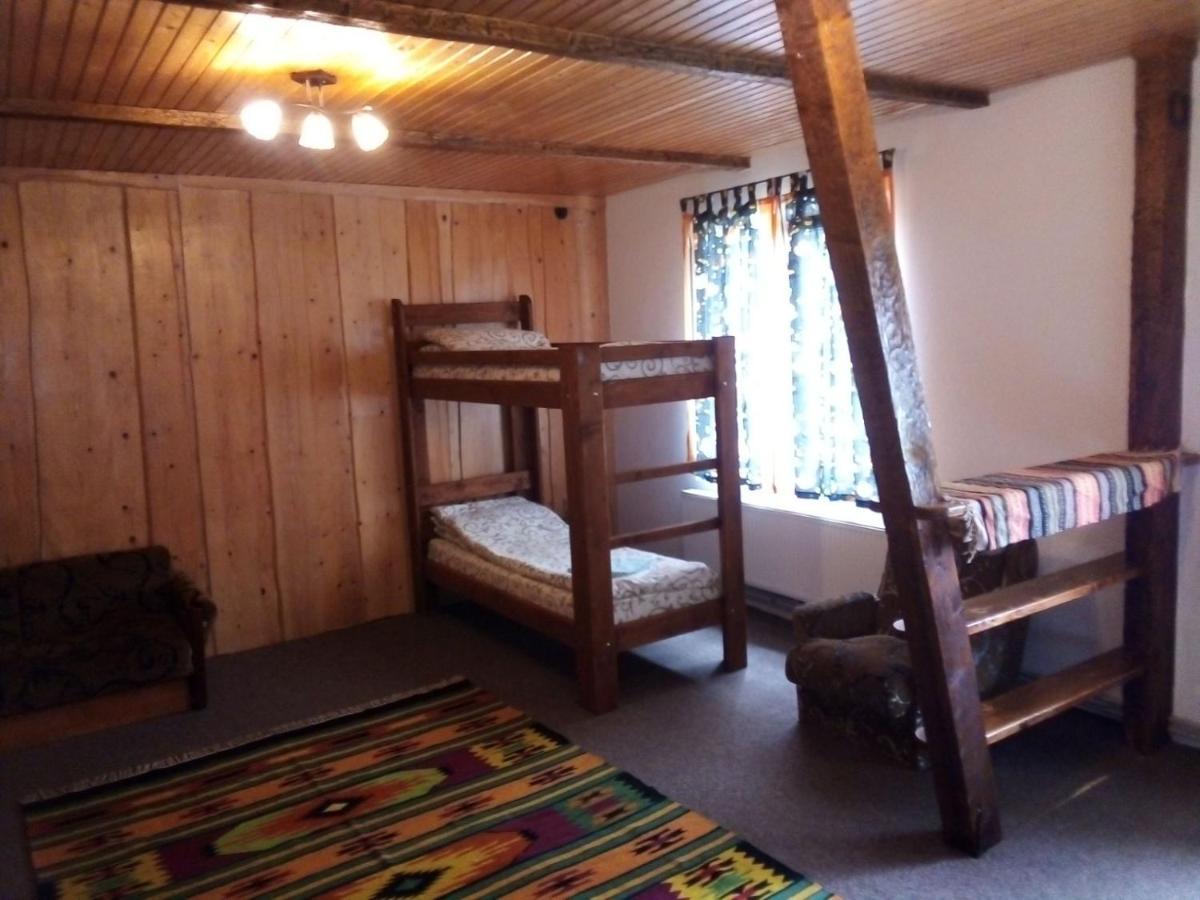 Guest House Mansarda Jaremtsje Eksteriør bilde