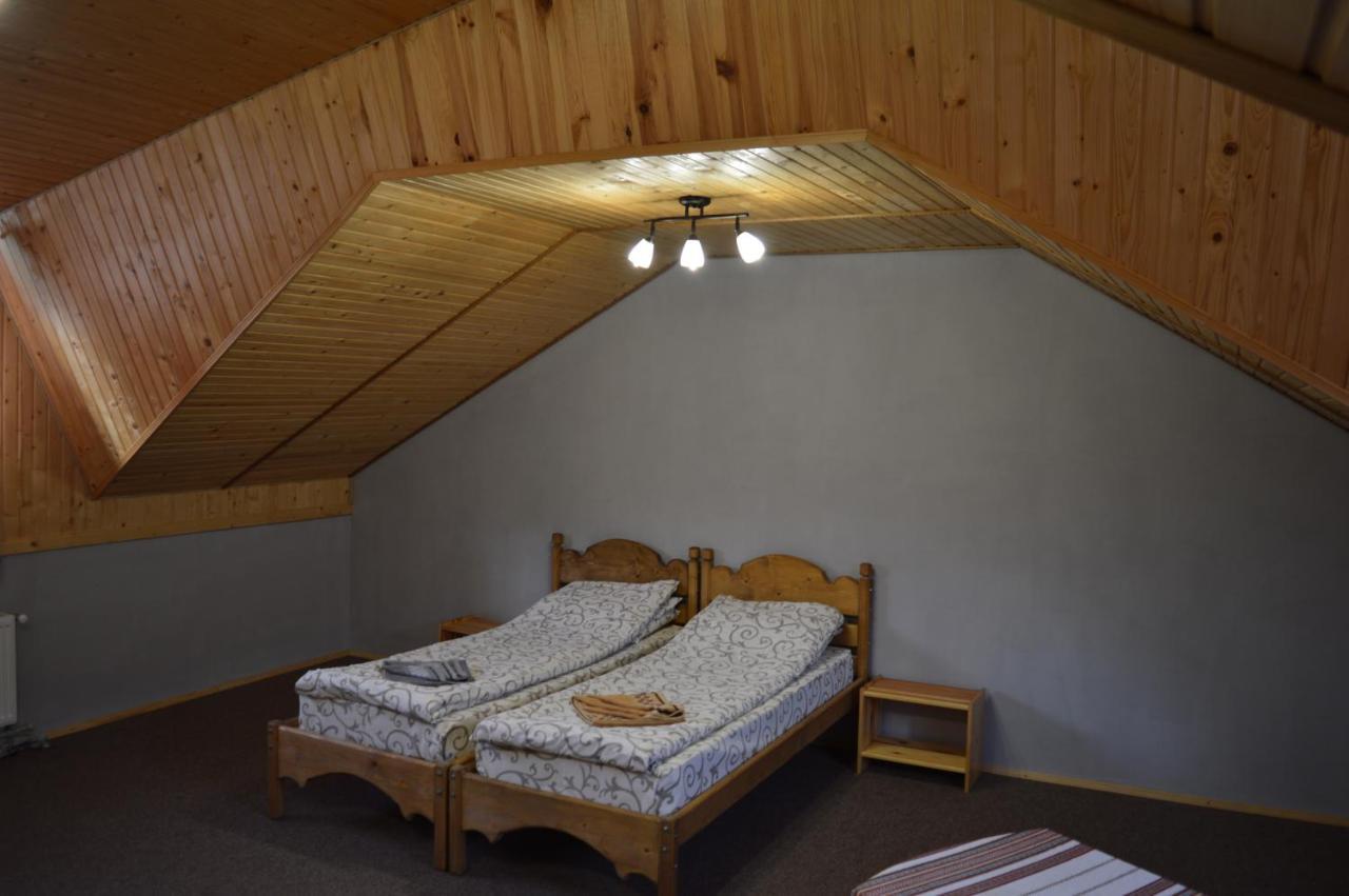 Guest House Mansarda Jaremtsje Eksteriør bilde